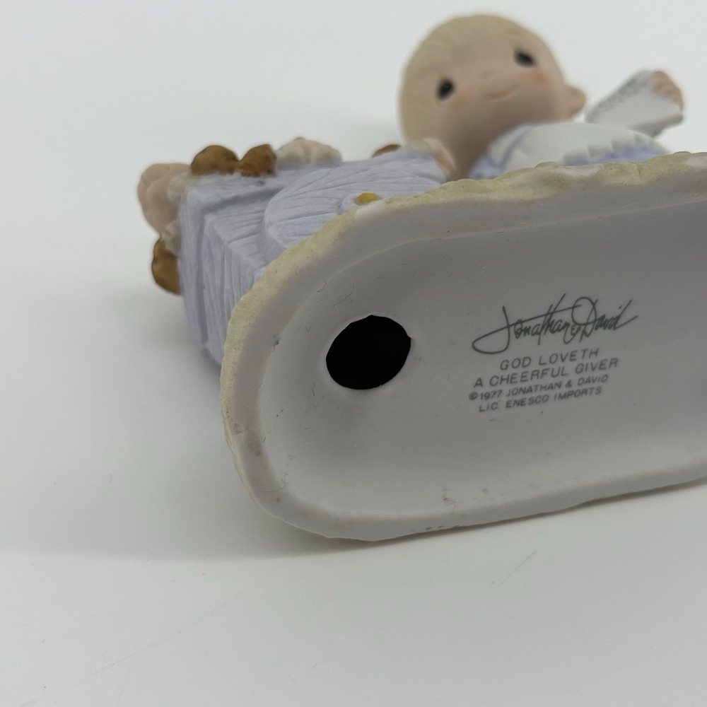 RARE 1977 Precious Moments "God Loveth a Cheerful Giver" Free Puppies Figurine - Picture 11 of 15